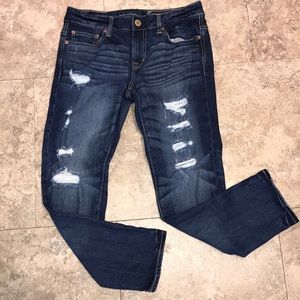 AE • Distressed • Slouchy Jeans